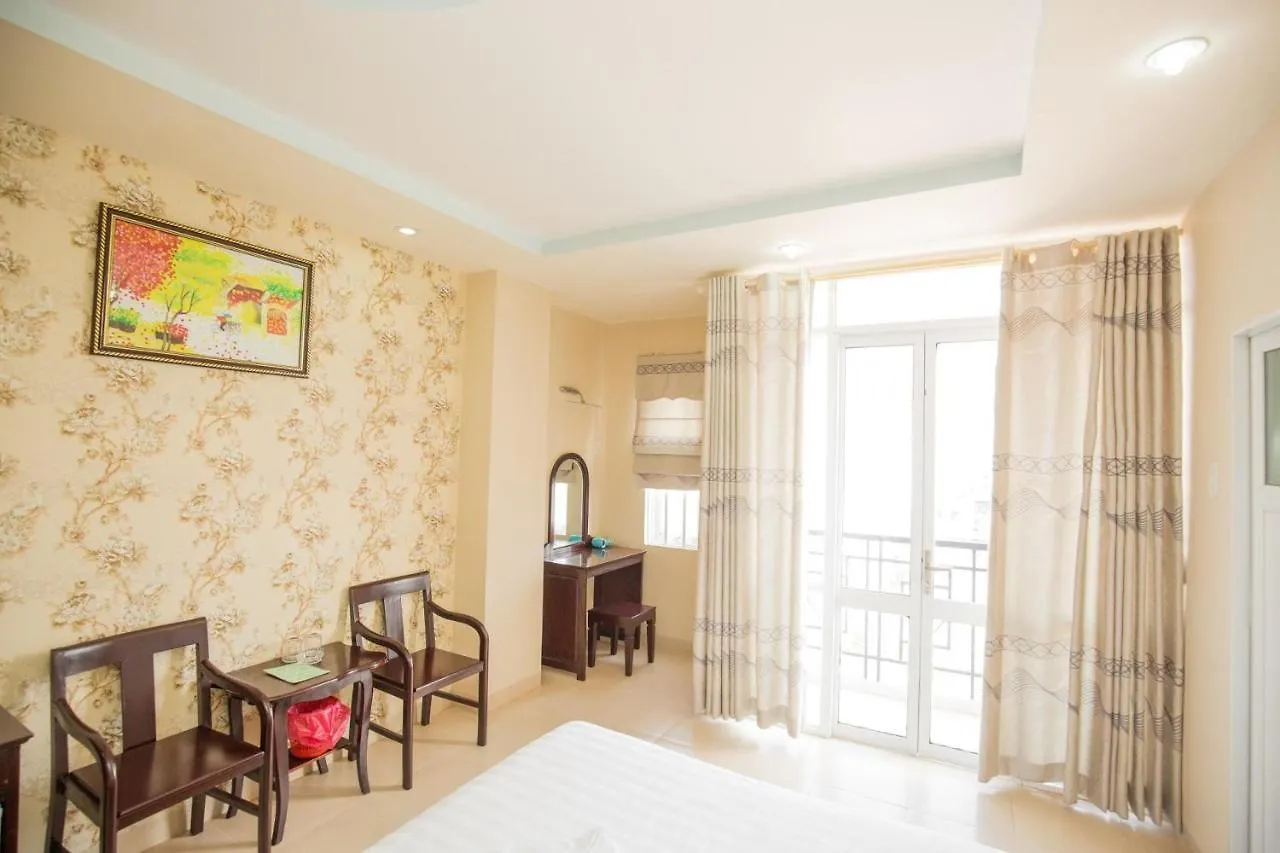 **  Remi Hotel Nha Trang Vietnam